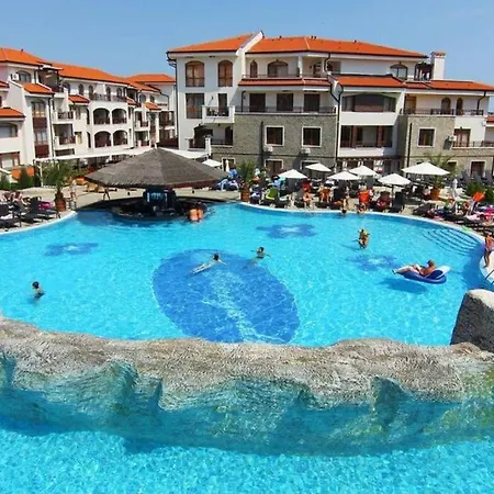 Homely, 2 Bed Apt, 4* Vineyards Appartement *